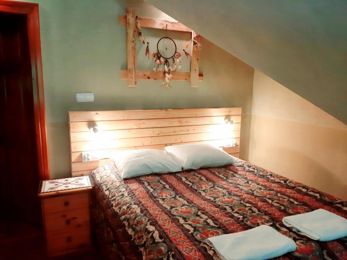 Bukowa Chata Jugów Buitenkant foto